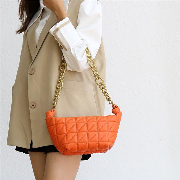 wholesale ladies leathers shoulder bags soft fabric women chain bag simple atmosphere car stitching 8 color plaid handbag personality jiaozi
wholesale ladies leathers shoulder bags soft fabric women chain bag simple atmosphere car stitching 8 color plaid handbag personality jiaozi
