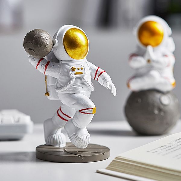 nordic astronaut mini figures home decoration accessories modern spaceman sculptures birthday christmas gifts living room decor
nordic astronaut mini figures home decoration accessories modern spaceman sculptures birthday christmas gifts living room decor