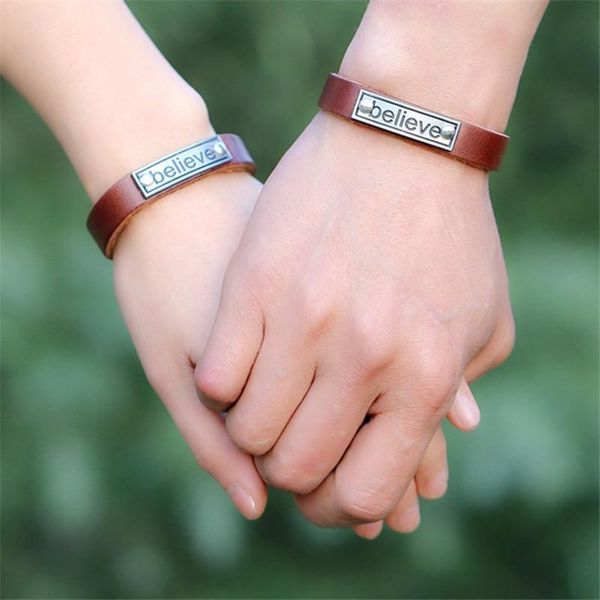 eif dock пары браслеты лучший друг женщины мужчины браслет поверь pu leather fashion punk кожа мужская браслет-манжета ювелирные изделия sqc, Golden;silver
eif dock пары браслеты лучший друг женщины мужчины браслет поверь pu leather fashion punk кожа мужская браслет-манжета ювелирные изделия sqc, Golden;silver