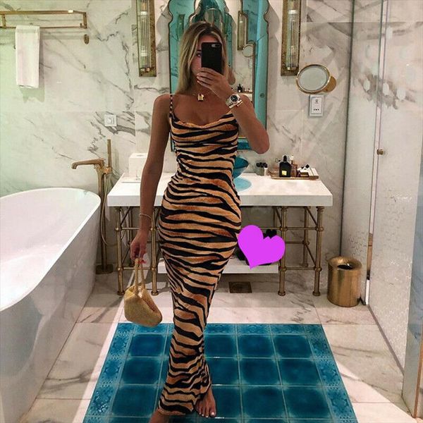 2019 новые hot sexy женщины без рукавов backless camis платье bodycon повседневный party club tiger skin printed maxi длинное платье, Black;gray
2019 новые hot sexy женщины без рукавов backless camis платье bodycon повседневный party club tiger skin printed maxi длинное платье, Black;gray