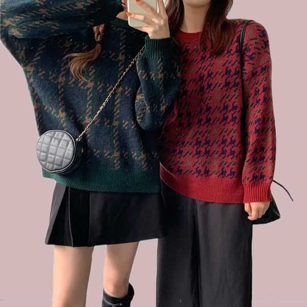2021 new woman elegant shirts chess the-neck cardigan korean winter vintage oversize female jumper sweater 7665, White;black
2021 new woman elegant shirts chess the-neck cardigan korean winter vintage oversize female jumper sweater 7665, White;black
