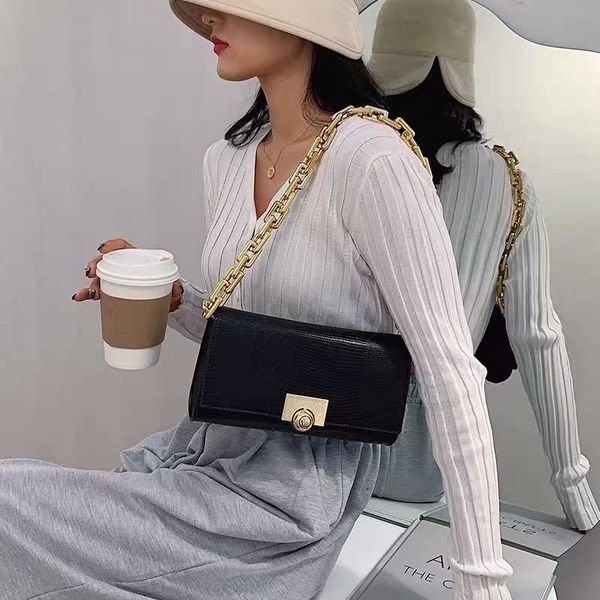 hand bags women 2021 purses and handbags luxury designer tote bag fashionable thick chain small square bag shoulder
hand bags women 2021 purses and handbags luxury designer tote bag fashionable thick chain small square bag shoulder