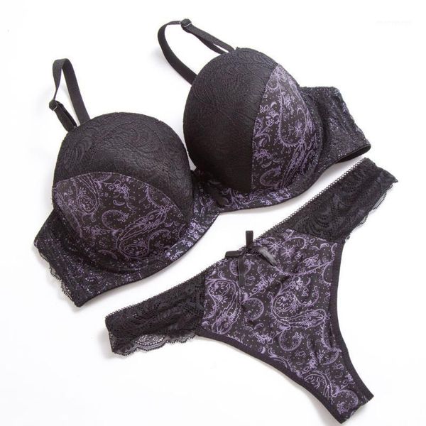 bras sets bra set eu us plus size girl small chest gathered to receive pair thong suggestive temptation underwear1, Red;black
bras sets bra set eu us plus size girl small chest gathered to receive pair thong suggestive temptation underwear1, Red;black