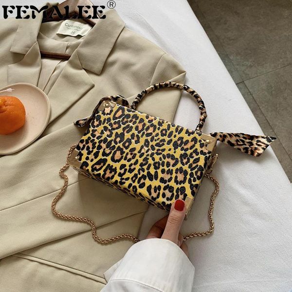 fashion leopard case handbag women vintage chain crossbody bag designer half round handle shoulder bag with scarf small clutches
fashion leopard case handbag women vintage chain crossbody bag designer half round handle shoulder bag with scarf small clutches