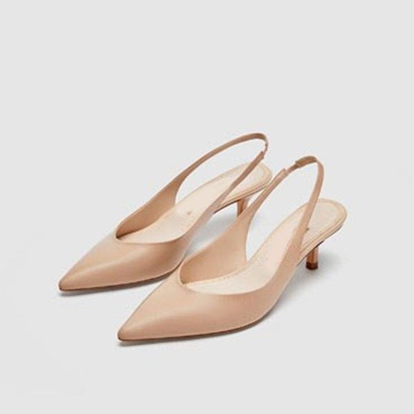 новая весна женская обувь насосы высоких каблуках обувь элегантный mid heeled сексуальный острым носом свадебный партии босоножки, Black
новая весна женская обувь насосы высоких каблуках обувь элегантный mid heeled сексуальный острым носом свадебный партии босоножки, Black