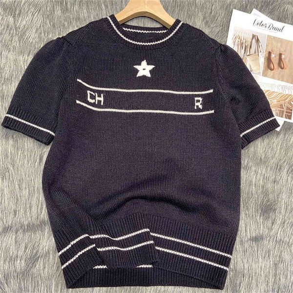 ying's same star embroidery round neck bubble short sleeved t-shirt new product in early spring 2022, White;black
ying's same star embroidery round neck bubble short sleeved t-shirt new product in early spring 2022, White;black