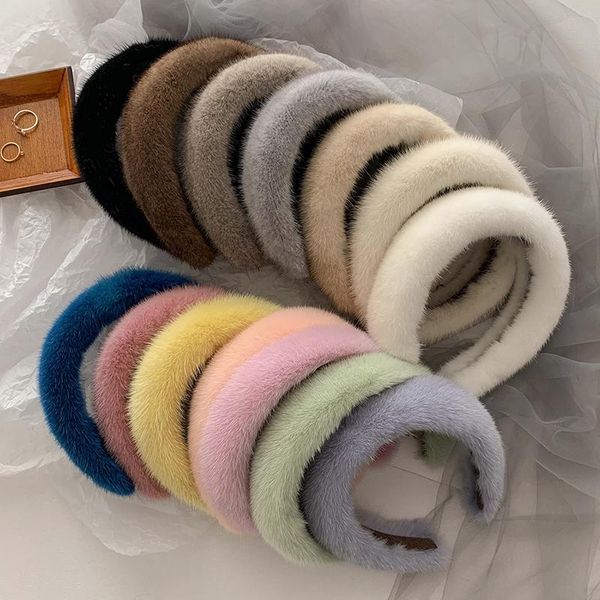 hair accessories 2021 women hoop korean soft wide shiny girl clip fashion wild hairband sticks
hair accessories 2021 women hoop korean soft wide shiny girl clip fashion wild hairband sticks