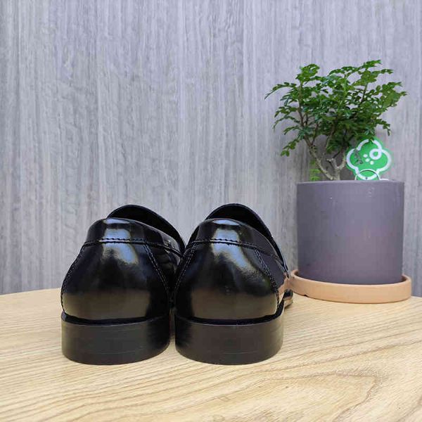 shoes, boutique formal high luxury, big-name men's casual leather designer, classic leather, elegant, Black
shoes, boutique formal high luxury, big-name men's casual leather designer, classic leather, elegant, Black