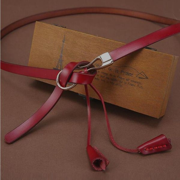 2021 design famous belts women waist strap alloy bcukle fashion girl clothes & accessories tassels belt, Black;brown
2021 design famous belts women waist strap alloy bcukle fashion girl clothes & accessories tassels belt, Black;brown
