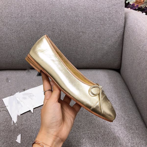 2022designer women shoes boots flat bottom multifunctional shallow mouth temperament ballet bow small fragrance autumn round, Black 
2022designer women shoes boots flat bottom multifunctional shallow mouth temperament ballet bow small fragrance autumn round, Black