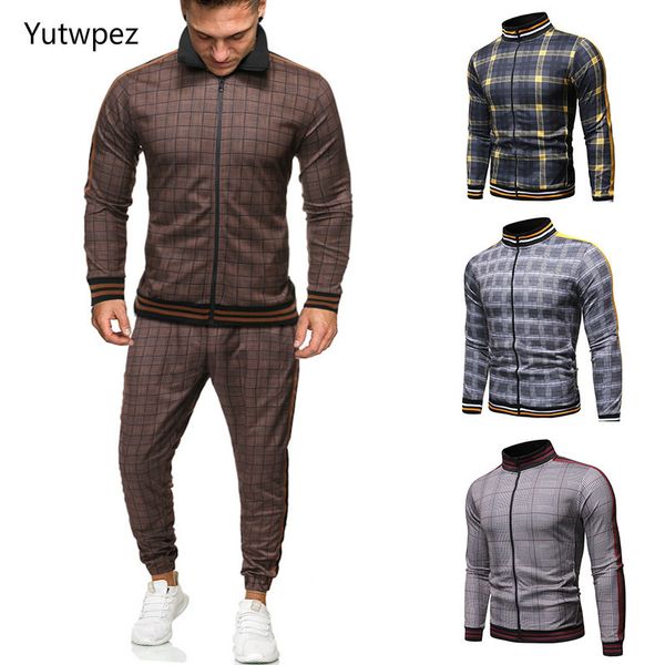 2020 gentlemen tracksuit men fashion sporting suit men sets brand plaid zipper sweatshirt+sweatpants mens clothing 2 pieces sets 1022, Gray
2020 gentlemen tracksuit men fashion sporting suit men sets brand plaid zipper sweatshirt+sweatpants mens clothing 2 pieces sets 1022, Gray
