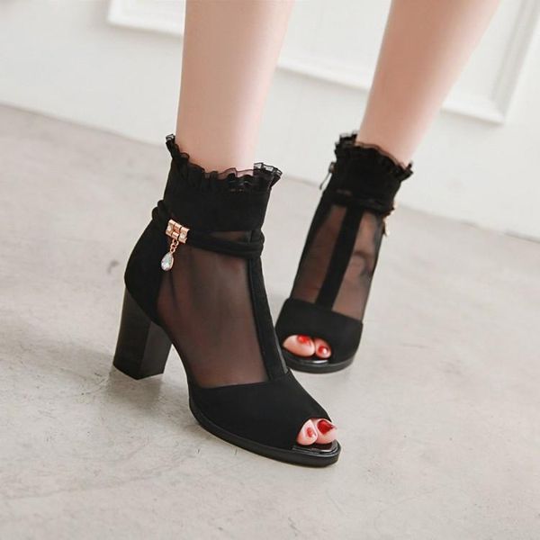 dress shoes pxelena 2021 summer mesh breathable ankle boots gladiator sandals women chunky block square high heels peep toe rome 34-43, Black
dress shoes pxelena 2021 summer mesh breathable ankle boots gladiator sandals women chunky block square high heels peep toe rome 34-43, Black