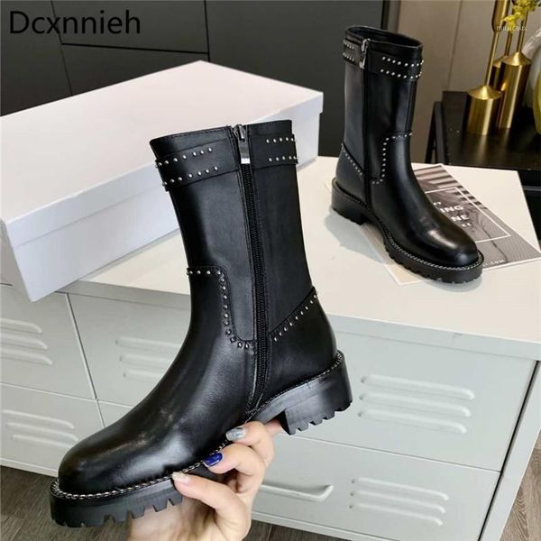 women black rivets studded buckle ankle boots lady low squared heel black genuine leather casual botas mujer 2020 new autumn1
women black rivets studded buckle ankle boots lady low squared heel black genuine leather casual botas mujer 2020 new autumn1