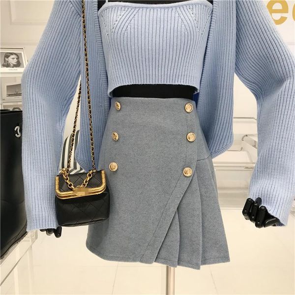 high waisted woolen skirt women's autumn/winter 2020 fashion package hip skirt irregular double breasted short, Black
high waisted woolen skirt women's autumn/winter 2020 fashion package hip skirt irregular double breasted short, Black