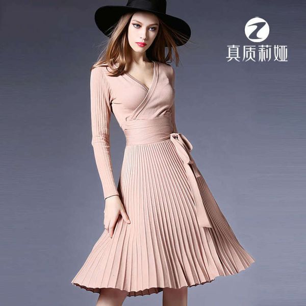 and autumn slim fitting spring sleeve v-neck pleated knitted dress women's long skirt, Black;gray
and autumn slim fitting spring sleeve v-neck pleated knitted dress women's long skirt, Black;gray