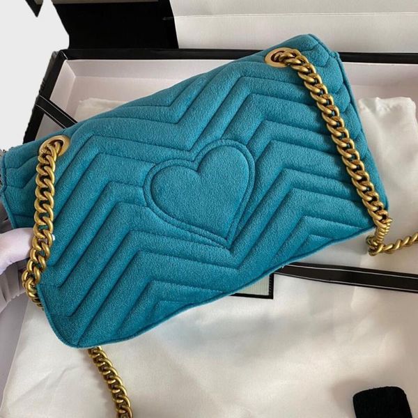 2020 the new style fashion and vingate velours women one shoulder bag crossbody bag 7 color 26cm
2020 the new style fashion and vingate velours women one shoulder bag crossbody bag 7 color 26cm