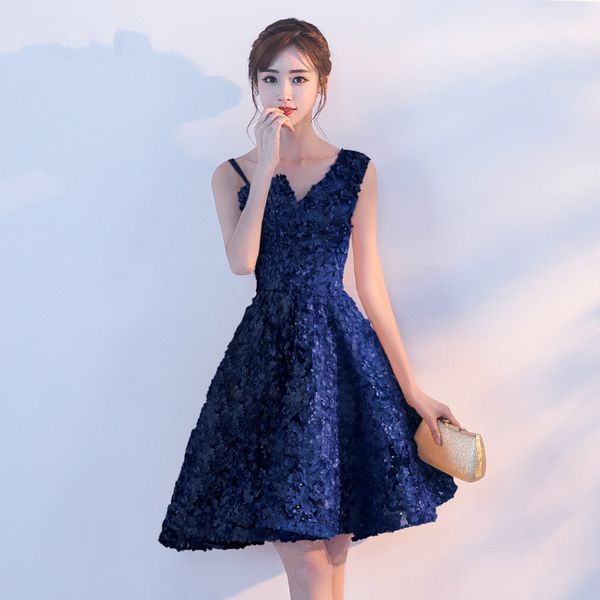 robe de soiree navy blue lace a line v neck backless sleeveless evening dress vestido de festa prom dress birthday party dresses, Black;red
robe de soiree navy blue lace a line v neck backless sleeveless evening dress vestido de festa prom dress birthday party dresses, Black;red