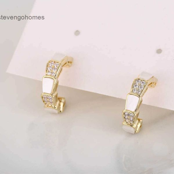 diamond 2020 fashion and snake classic with net red 925 silver needle earrings, Golden
diamond 2020 fashion and snake classic with net red 925 silver needle earrings, Golden