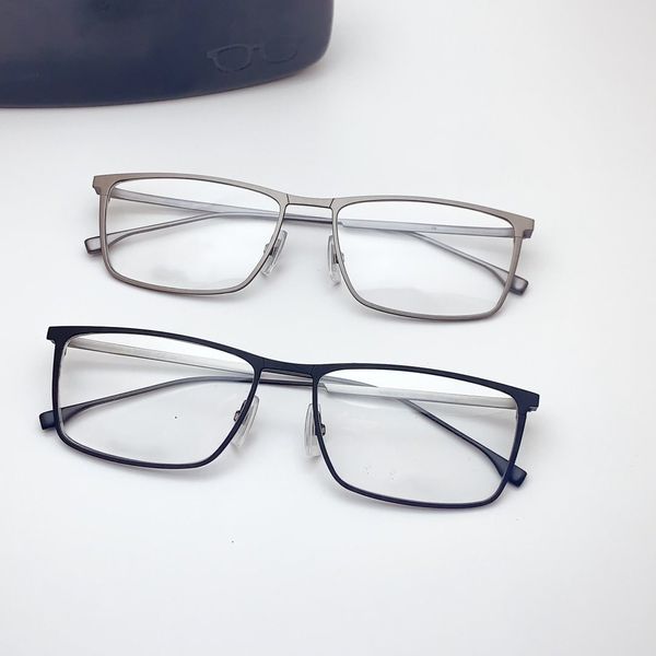 simple and classic design pure titanium men's spectacle frame, ultra light myopia men's glasses frame 0976, Silver
simple and classic design pure titanium men's spectacle frame, ultra light myopia men's glasses frame 0976, Silver