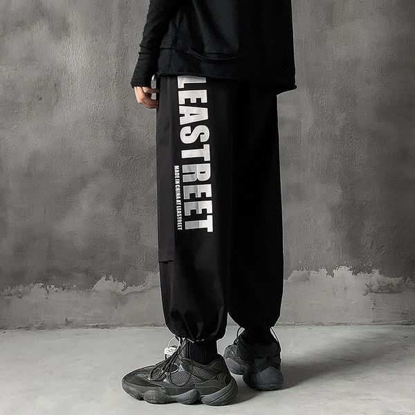 2021 new hip hop streetwear sport spring harem rock load pocket fashionable men fashion runners skate pants 352c, Black
2021 new hip hop streetwear sport spring harem rock load pocket fashionable men fashion runners skate pants 352c, Black