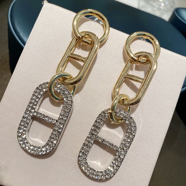 metal chain diamond zirconia earrings fashion luxury designer pendant stud earrings for woman girls gifts s925 silver post, Golden;silver
metal chain diamond zirconia earrings fashion luxury designer pendant stud earrings for woman girls gifts s925 silver post, Golden;silver