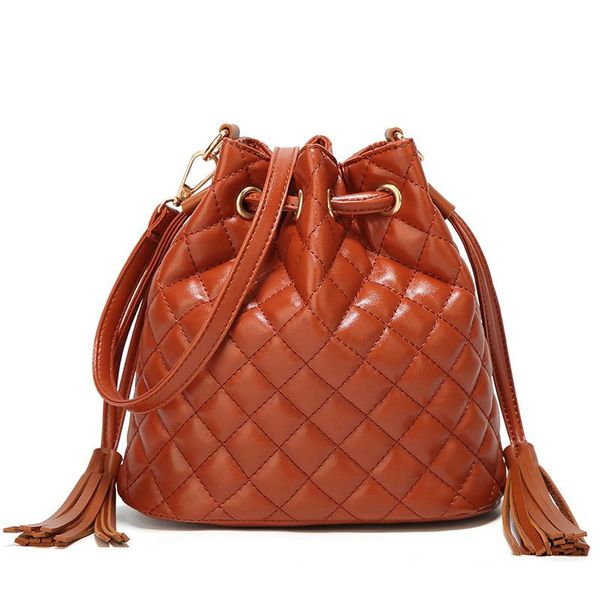 vintage tassel shoulder bag women's pu leather brand designer bucket bag crossbody messenger purses with 2 straps
vintage tassel shoulder bag women's pu leather brand designer bucket bag crossbody messenger purses with 2 straps