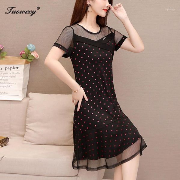 2020 office lady spring dresses women slit see through lace patchwork belt bandage dress polka dot straight elegant dress1, White;black
2020 office lady spring dresses women slit see through lace patchwork belt bandage dress polka dot straight elegant dress1, White;black