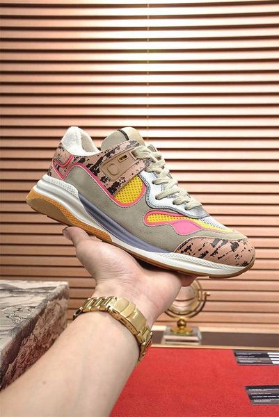 2022 luxury designer multicolor rhyton women men sneakers trainers vintage chaussures ladies dress shoe quality with box size 35-46 new 1top, Black
2022 luxury designer multicolor rhyton women men sneakers trainers vintage chaussures ladies dress shoe quality with box size 35-46 new 1top, Black
