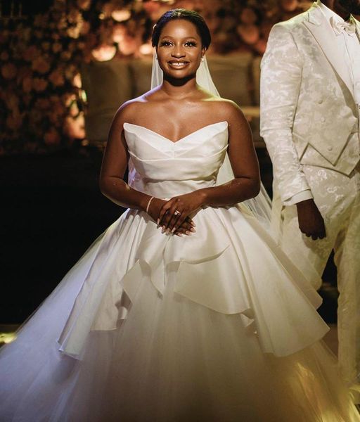 plus size arabic aso ebi stylish elegant wedding dresses sweetheart satin tulle bridal dresses wedding bridal gowns, White
plus size arabic aso ebi stylish elegant wedding dresses sweetheart satin tulle bridal dresses wedding bridal gowns, White