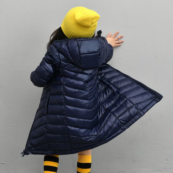 2020 new down jacket medium length light coat boys girls middle and large children's winter wear thickening trend, Blue;gray
2020 new down jacket medium length light coat boys girls middle and large children's winter wear thickening trend, Blue;gray