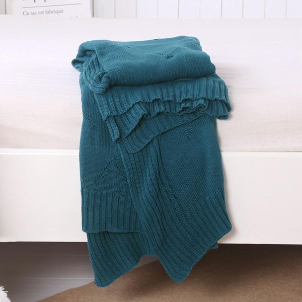 solid color pure cotton knitted blanket designed for men as shawls and sleeping at home and office1
solid color pure cotton knitted blanket designed for men as shawls and sleeping at home and office1