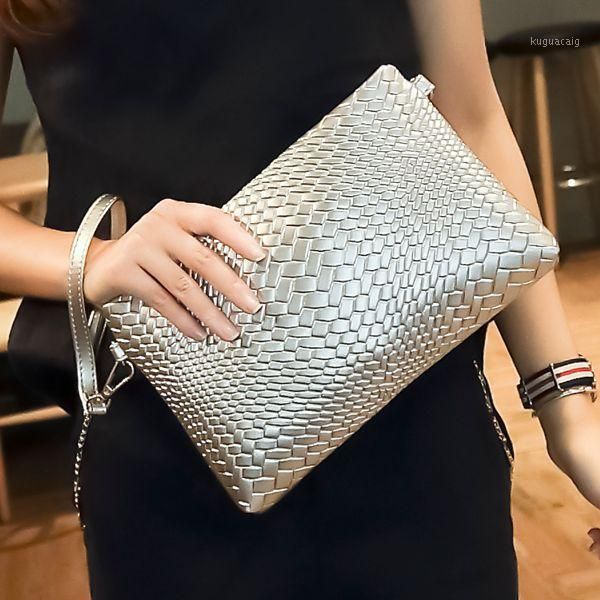 evening bags 2021 women's dinner bag fashion korean small square shoulder messenger mobile phone1
evening bags 2021 women's dinner bag fashion korean small square shoulder messenger mobile phone1