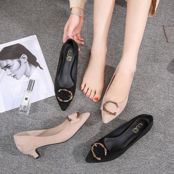 2020 new women pumps square high heels thick buckle rhinestone solid color suede single shoes, Black
2020 new women pumps square high heels thick buckle rhinestone solid color suede single shoes, Black