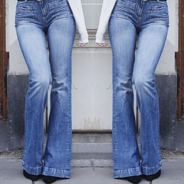 jeans fitting patch bag shows slim high waist flared pants length, Blue
jeans fitting patch bag shows slim high waist flared pants length, Blue