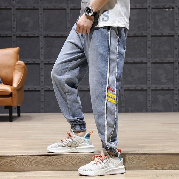 japanese style fashion men jeans light blue loose fit denim cargo pants spliced designer harem trousers hip hop jogger jeans men1
japanese style fashion men jeans light blue loose fit denim cargo pants spliced designer harem trousers hip hop jogger jeans men1