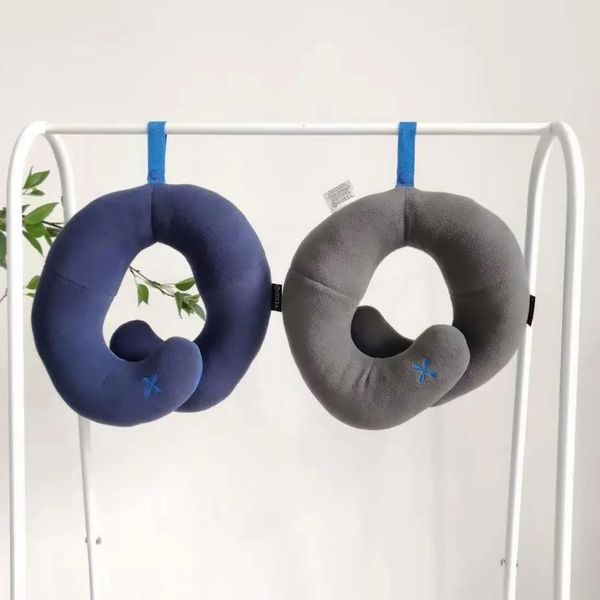 a jian's self-adhesive neck protection u-shaped completely supports the cervical plane pillow
a jian's self-adhesive neck protection u-shaped completely supports the cervical plane pillow