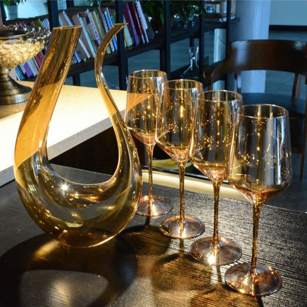 creative gold wine electroplate goblet whiskey dinner decor handmade crystal for party wedding flutes glass q1222
creative gold wine electroplate goblet whiskey dinner decor handmade crystal for party wedding flutes glass q1222