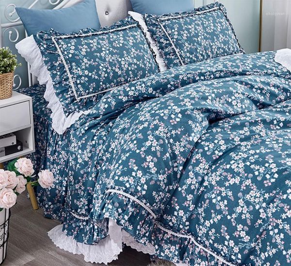french floral ruffle lace bedding sets,twin full king modern flower cotton bedclothes bedspreads pillow case quilt cover1
french floral ruffle lace bedding sets,twin full king modern flower cotton bedclothes bedspreads pillow case quilt cover1