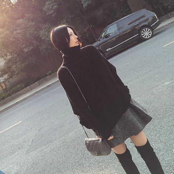 2020 чистый красного леди высокого воротника свитер с короткой юбкой платье dressskirt dresstemperament богиней модели костюм осень зима пла, Gray
2020 чистый красного леди высокого воротника свитер с короткой юбкой платье dressskirt dresstemperament богиней модели костюм осень зима пла, Gray