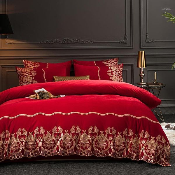 fleece fabric bedding set bed red bedding lace edge bed set sheet king size linen warm duvet cover light and soft1
fleece fabric bedding set bed red bedding lace edge bed set sheet king size linen warm duvet cover light and soft1