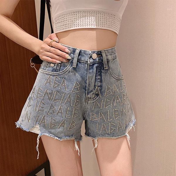 2020 summer denim shorts women high waist jean shorts female loose letter jeans with pockets casual1, Blue
2020 summer denim shorts women high waist jean shorts female loose letter jeans with pockets casual1, Blue