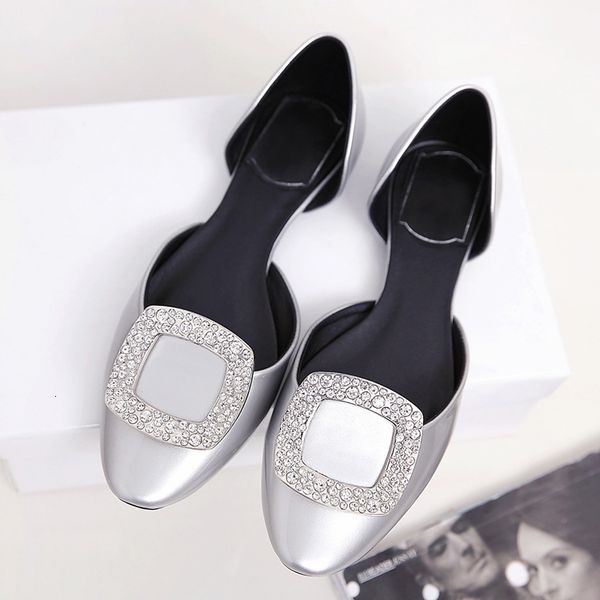 2021 new summer women's korean version of square diamond buckle silky flat shoes 3wev, Black
2021 new summer women's korean version of square diamond buckle silky flat shoes 3wev, Black