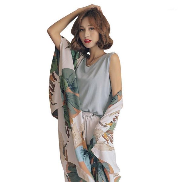 4 piece spring summer women pajamas sets floral printed pajamas set viscose and shorts female night suit set1, Black;red
4 piece spring summer women pajamas sets floral printed pajamas set viscose and shorts female night suit set1, Black;red