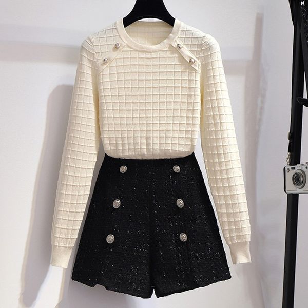 zawfl autumn winter two piece set solid loose knitted sweater pullovers suit mink cashmere tracksuit plaid tweed skirts set c1015, Black;white
zawfl autumn winter two piece set solid loose knitted sweater pullovers suit mink cashmere tracksuit plaid tweed skirts set c1015, Black;white