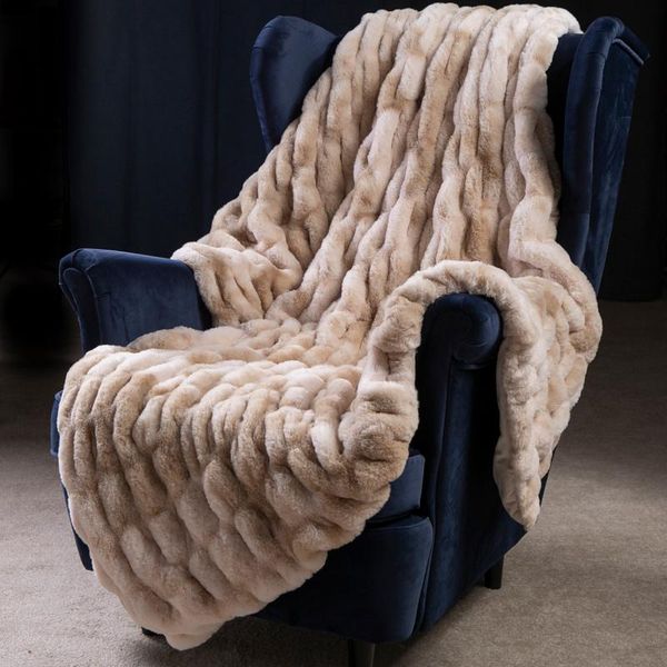 blankets battilo fuzzy faux fur throw blanket - soft for bed couch and living room suitable fall winter spring, 127*152cm
blankets battilo fuzzy faux fur throw blanket - soft for bed couch and living room suitable fall winter spring, 127*152cm