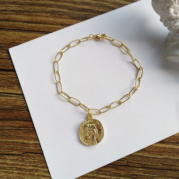 personality indifference style small crowd design net red coin head portrait girlfriend chain clasp bracelet braceletbracelet braceleth597 7, Golden;silver
personality indifference style small crowd design net red coin head portrait girlfriend chain clasp bracelet braceletbracelet braceleth597 7, Golden;silver