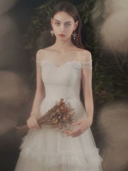 2021 new simple lace boat-neck off shoulder dressed as robe soiree bride to be 1087 4yj7, Blue;red
2021 new simple lace boat-neck off shoulder dressed as robe soiree bride to be 1087 4yj7, Blue;red
