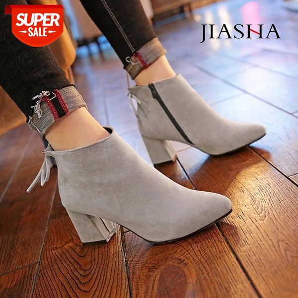 plush ankle boots women shoes 2020 fashion solid flock high heels women snow boots ladies shoes zip pointed toe winter #ng6n, Black
plush ankle boots women shoes 2020 fashion solid flock high heels women snow boots ladies shoes zip pointed toe winter #ng6n, Black