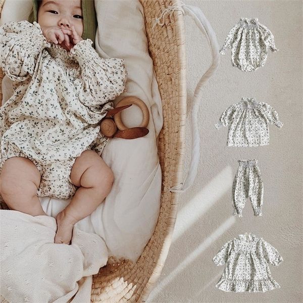 vintage floral pattern baby romper long sleeve autumn winter clothes toddler girl floral cotton one-piece liilu bubble playsuits 201027, Blue
vintage floral pattern baby romper long sleeve autumn winter clothes toddler girl floral cotton one-piece liilu bubble playsuits 201027, Blue