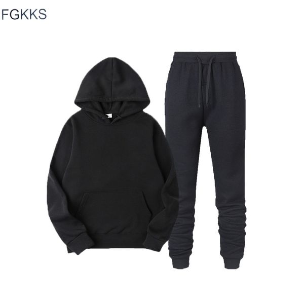 fgkks fashion men's sports sets solid color street men casual hoodies suit comfortable simple male tracksuit 201201, Gray
fgkks fashion men's sports sets solid color street men casual hoodies suit comfortable simple male tracksuit 201201, Gray